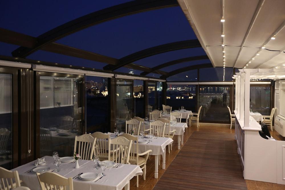Old Street Boutique Hotel